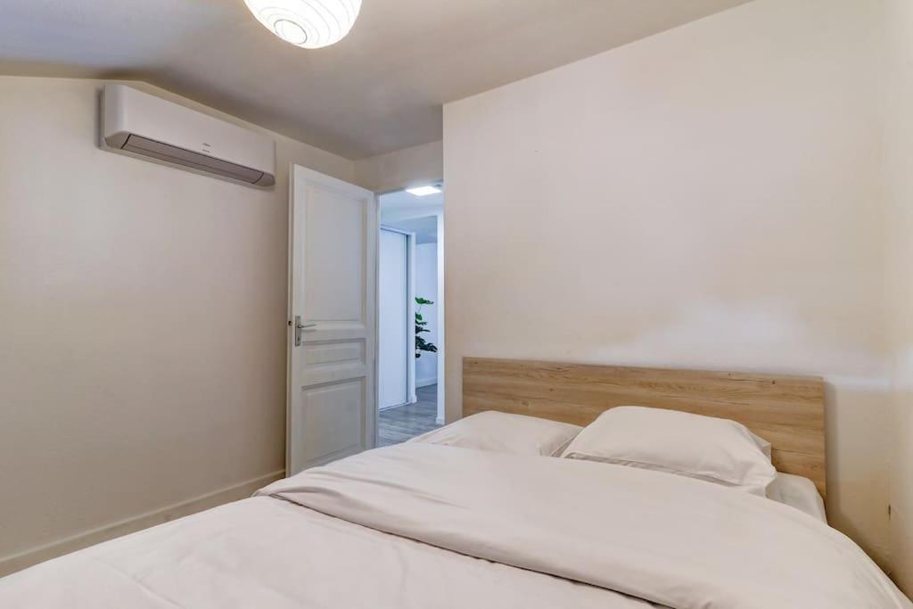 Le Nid Douillet Topdestination-Bourg - Centre Ville - 3 Etoiles Екстериор снимка